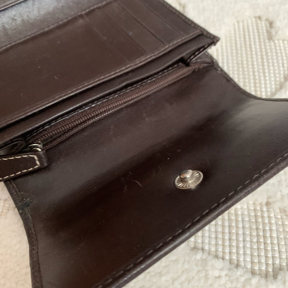 Coach brown canvas trifold wallet - Picture 7 of 11
